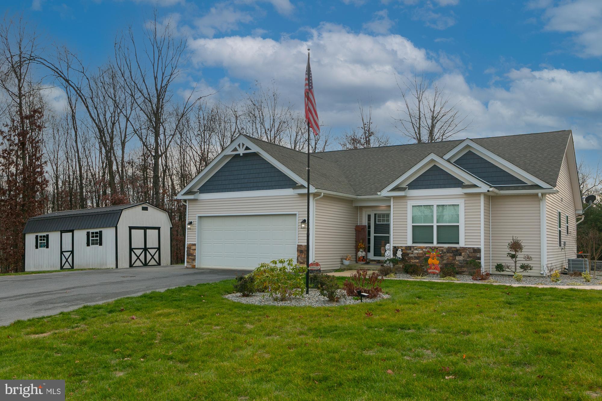 CHESTNUT HILL ESTATES - Residential