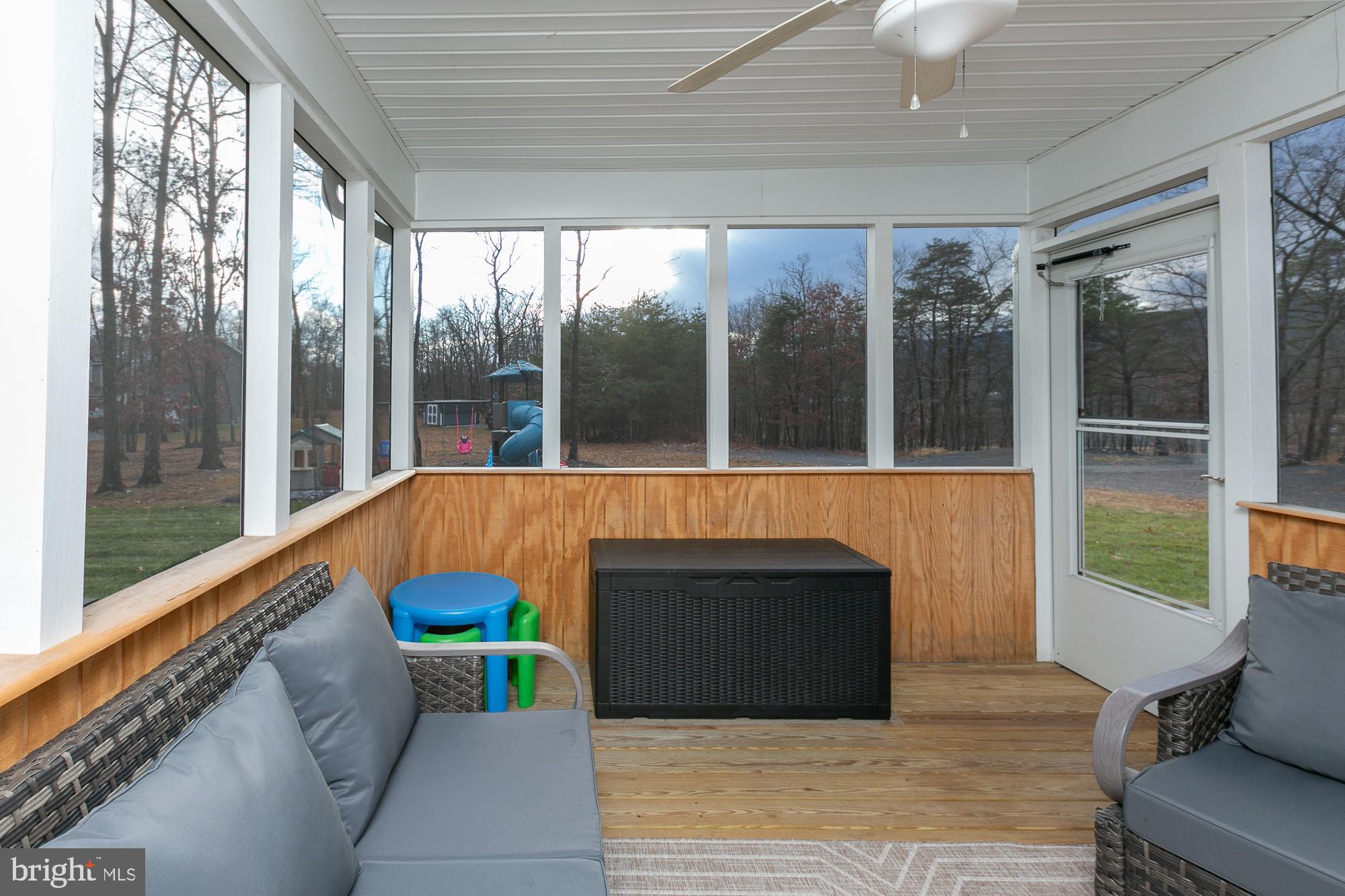 CHESTNUT HILL ESTATES - Residential