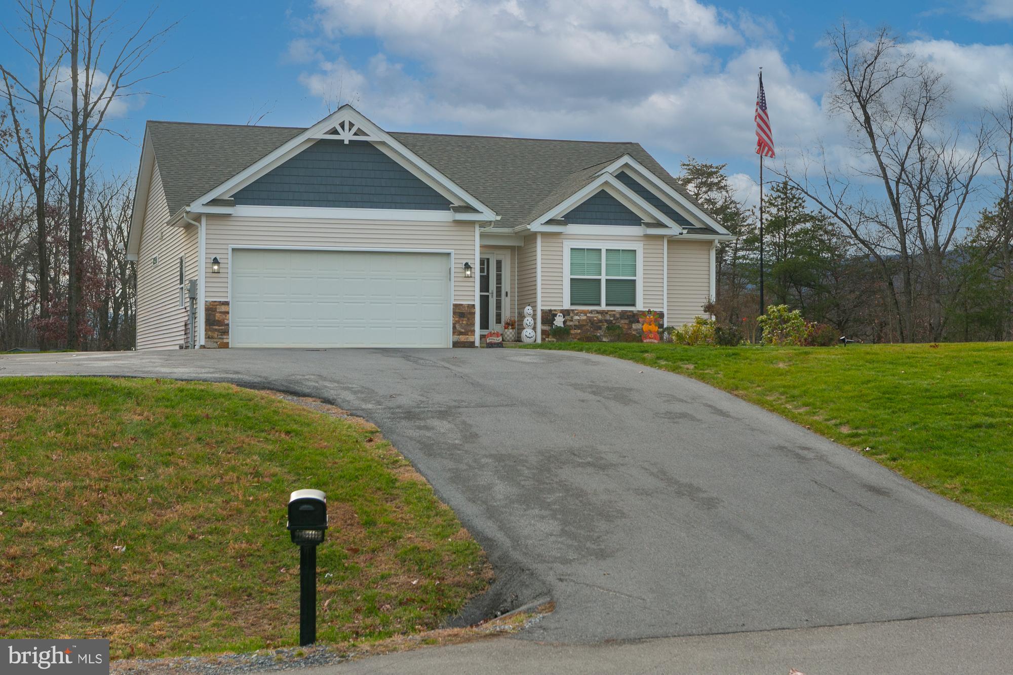 CHESTNUT HILL ESTATES - Residential