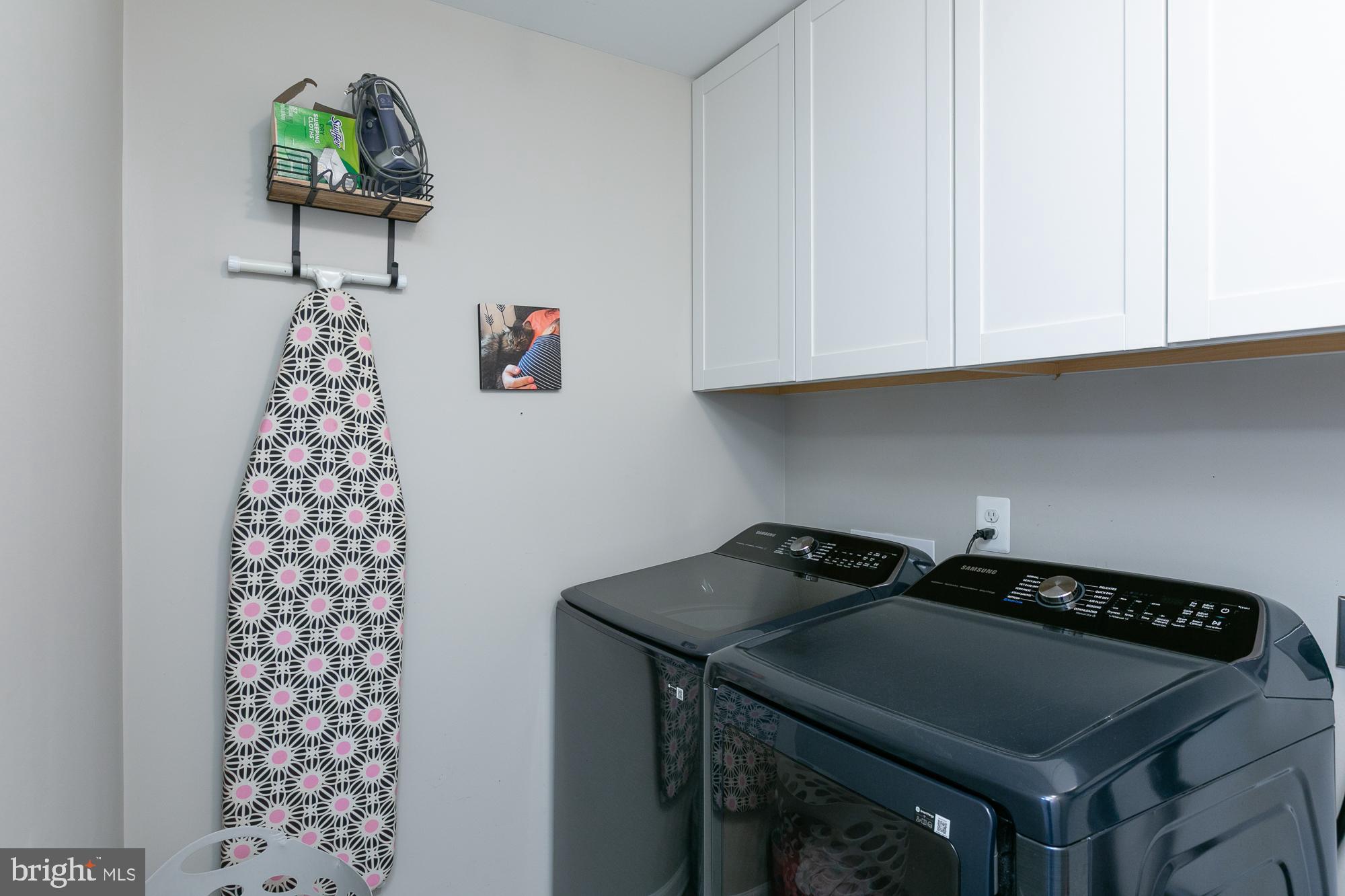 CHESTNUT HILL ESTATES - Residential