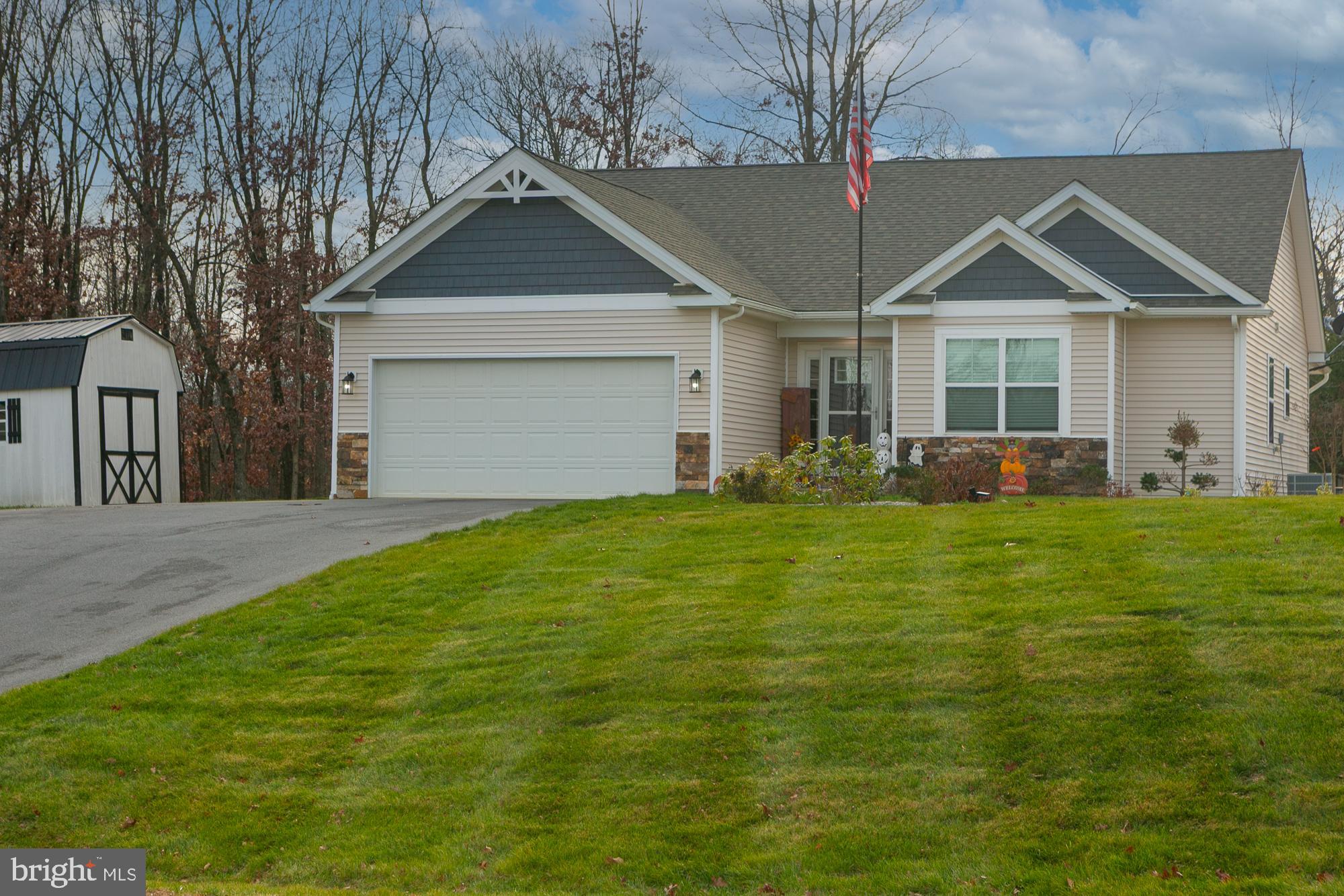 CHESTNUT HILL ESTATES - Residential