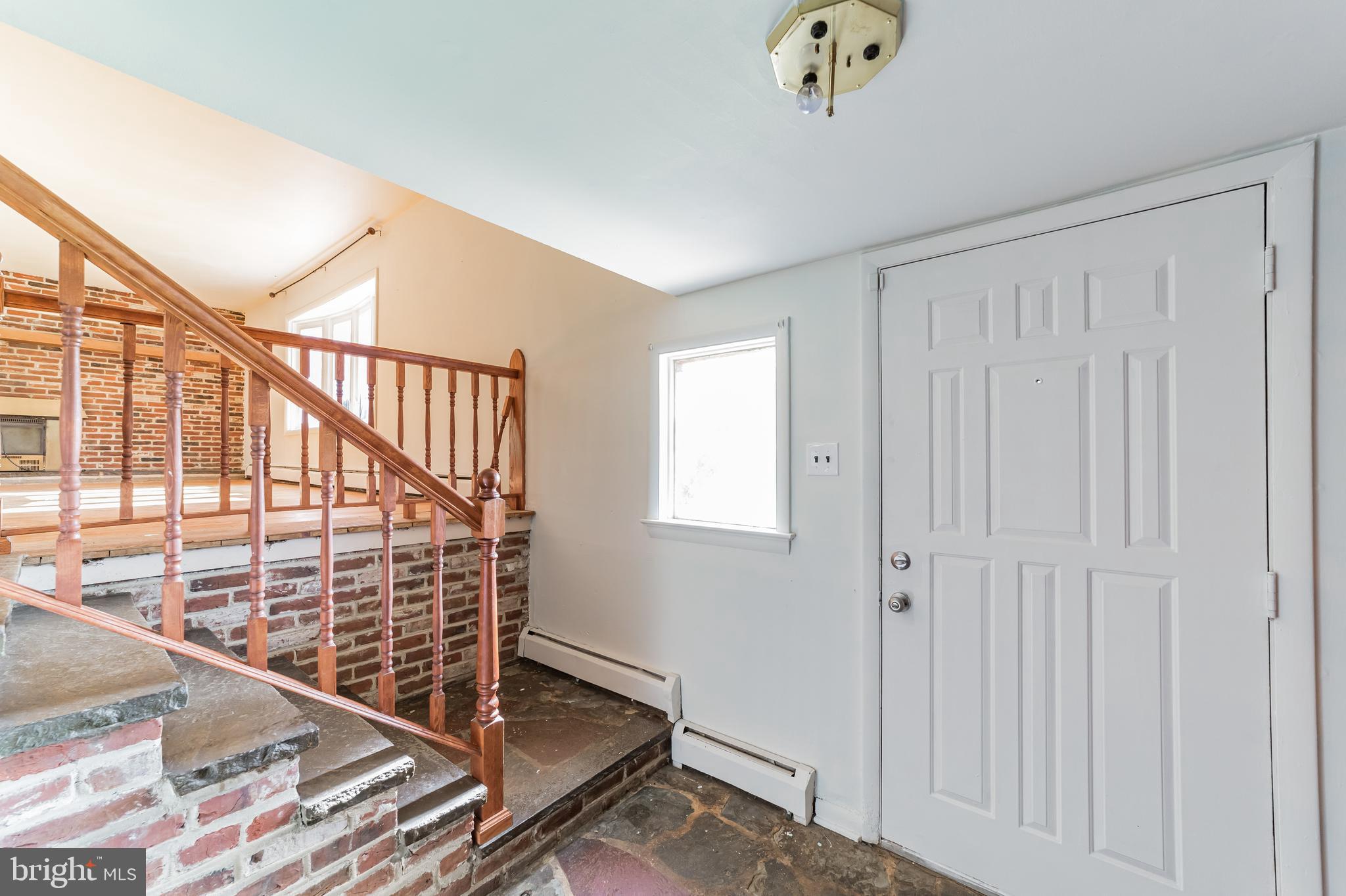 EAST FALLOWFIELD - Residential