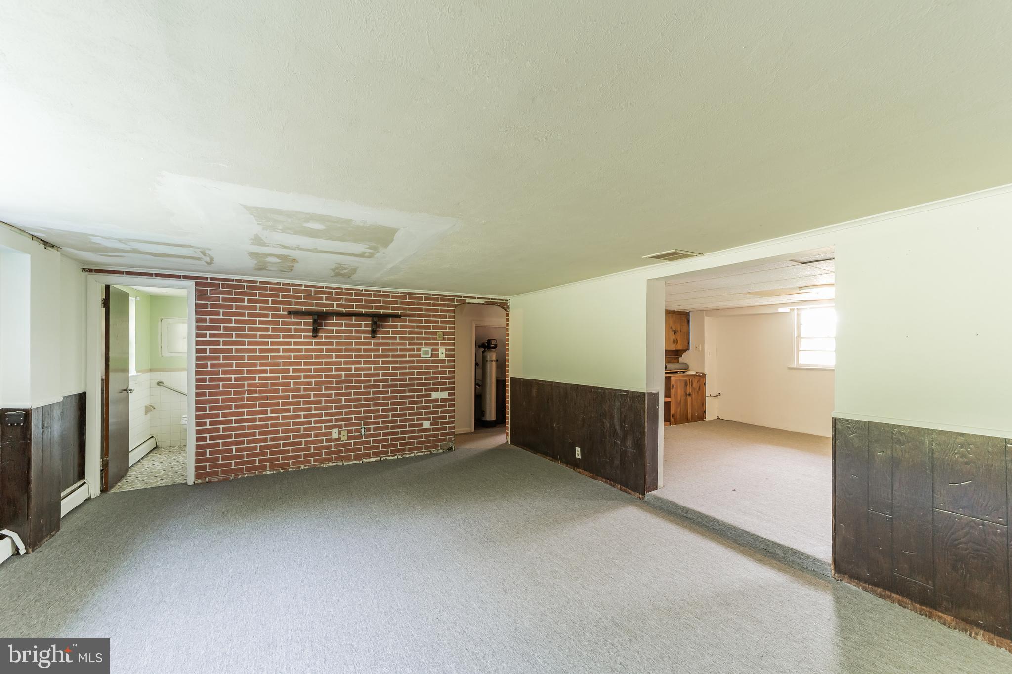 EAST FALLOWFIELD - Residential