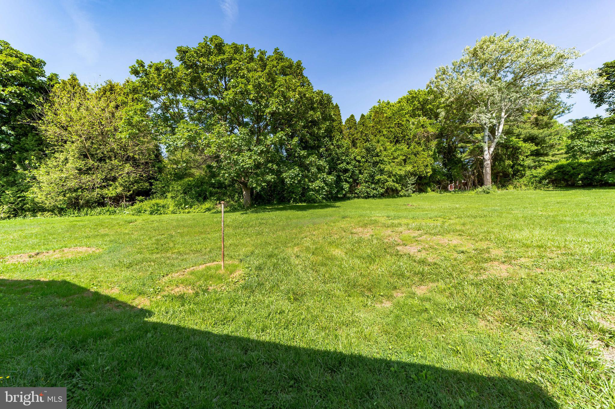 EAST FALLOWFIELD - Residential