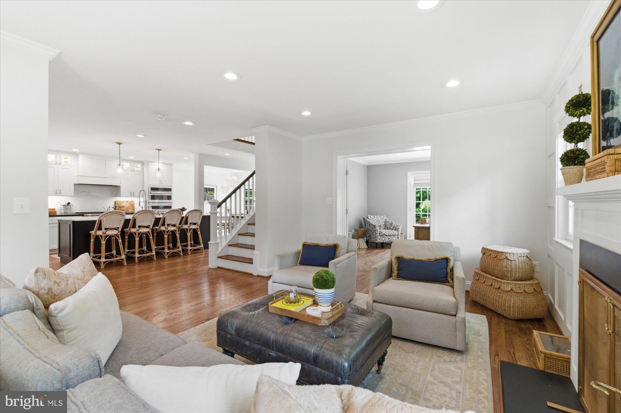 BEVERLEY HILLS - Residential