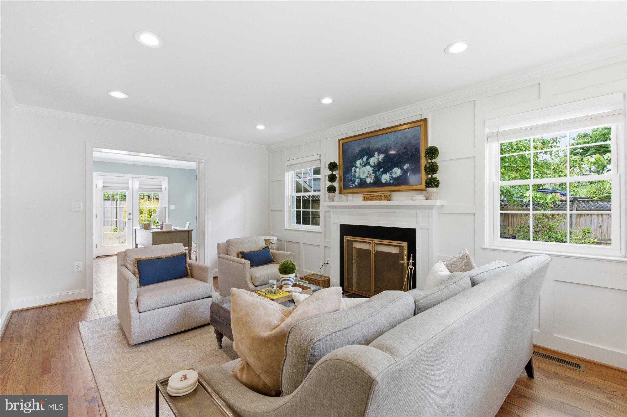 BEVERLEY HILLS - Residential