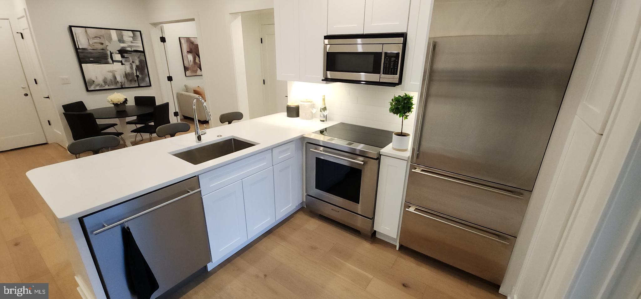 CHESTNUT HILL - Residential