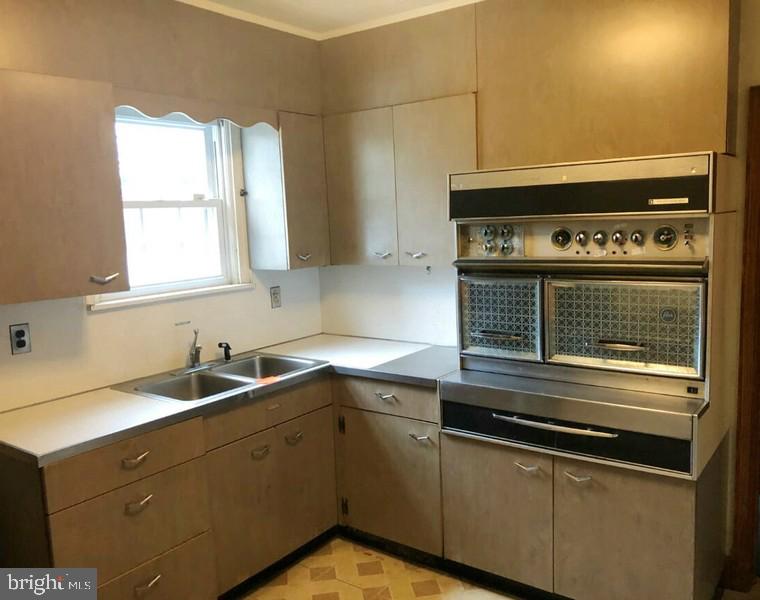 HAMILTON HEIGHTS - Residential