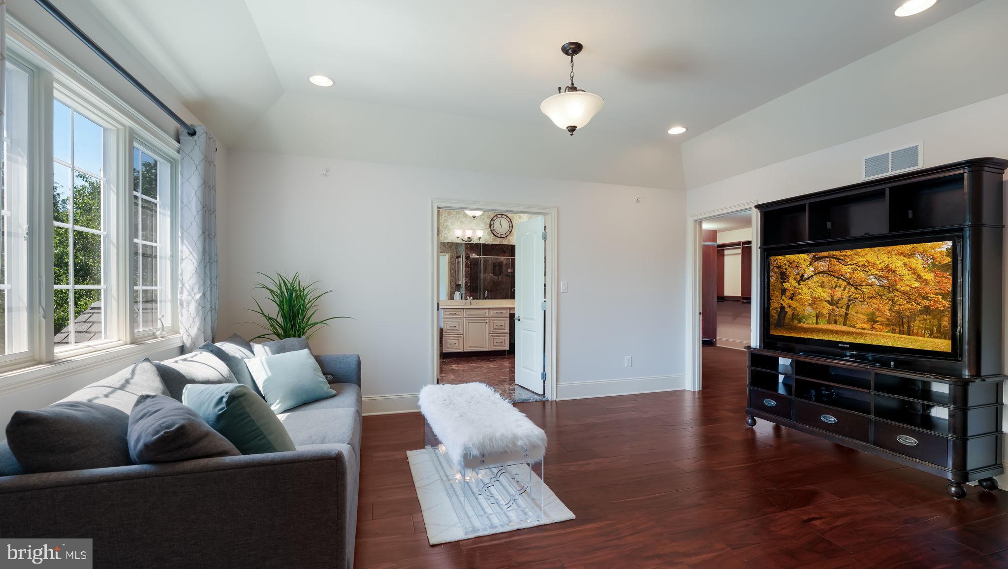 SPRING VALLEY ESTATES - Residential