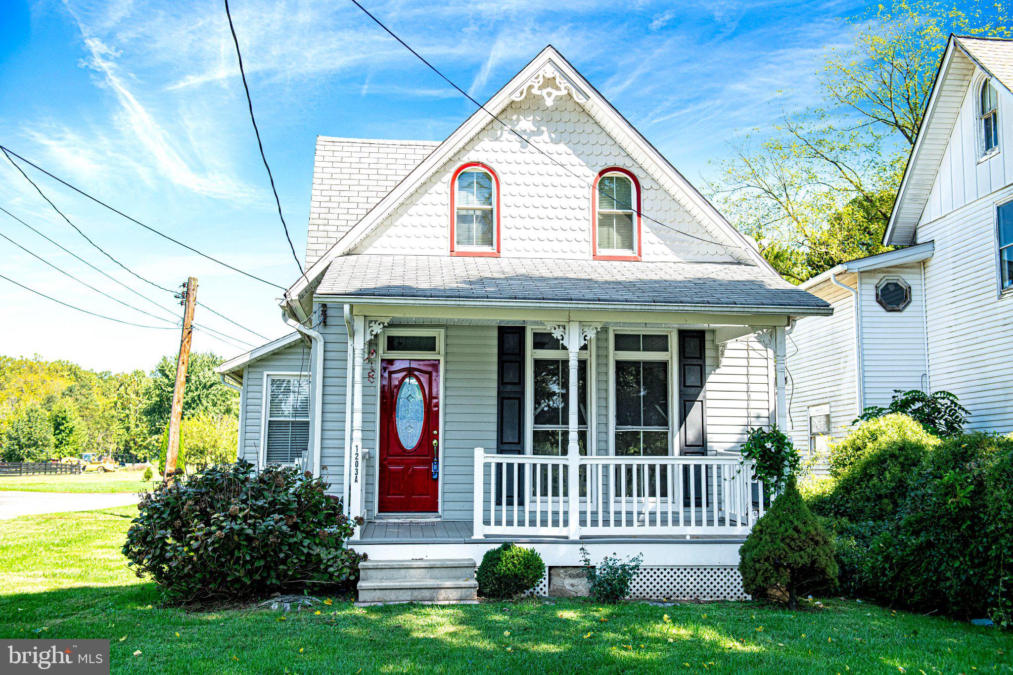 1203 A & B. MAIN STREET