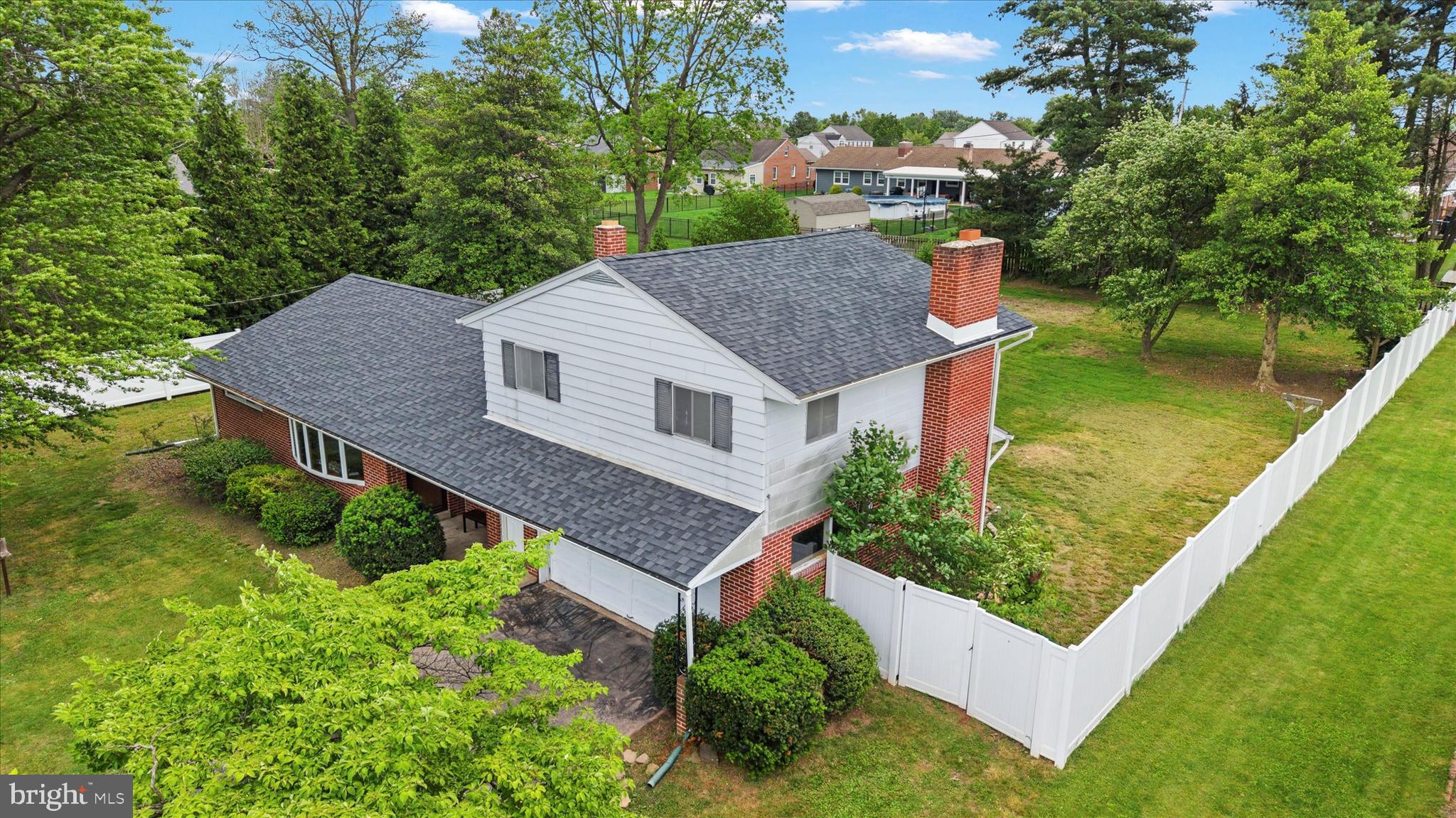 2300 LOCUST ROAD