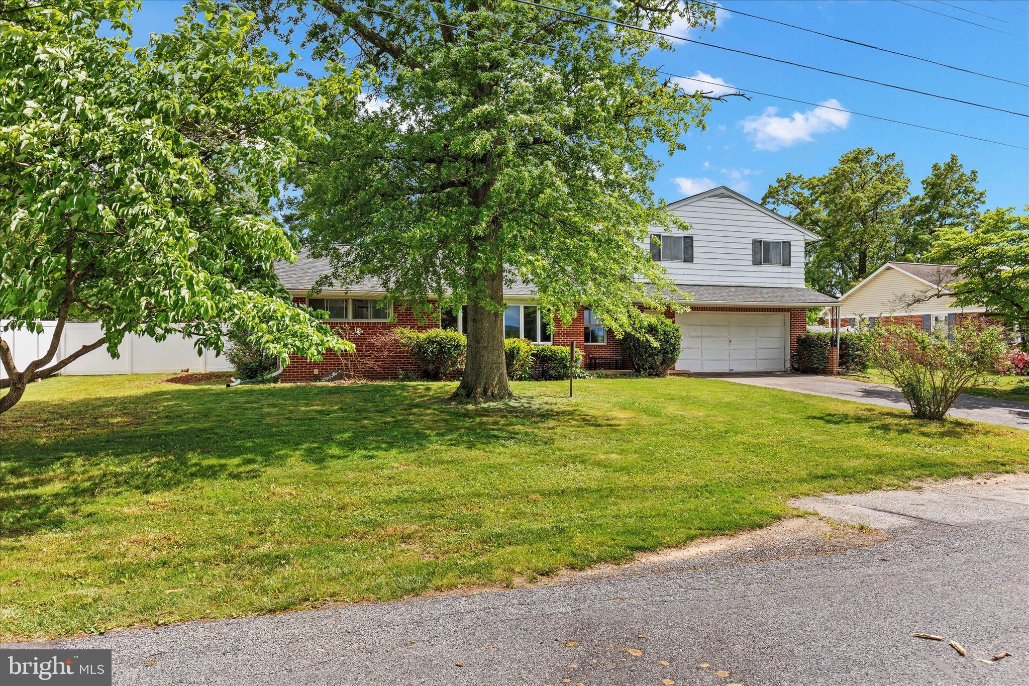 2300 LOCUST ROAD