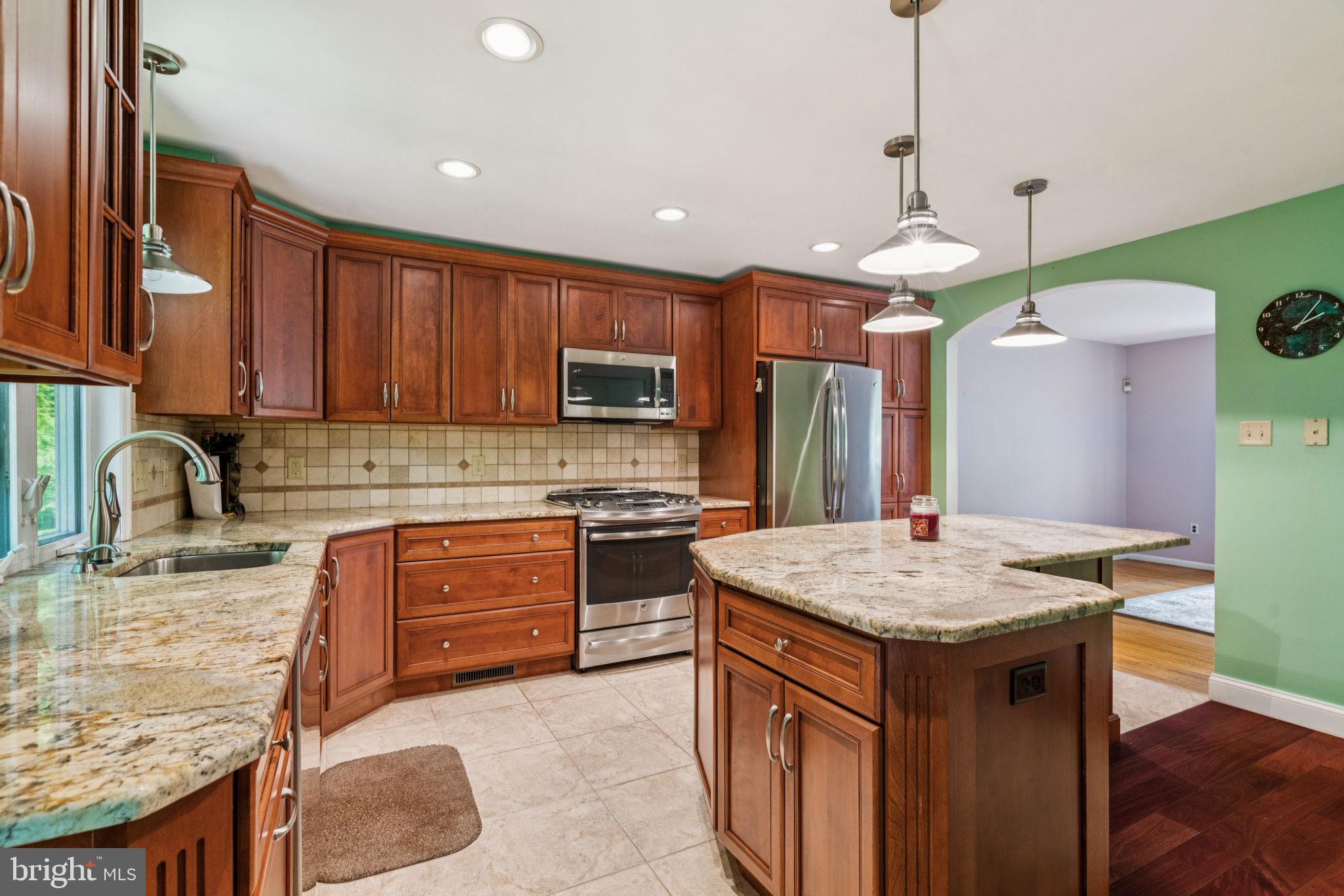 PINE VALLEY - Residential