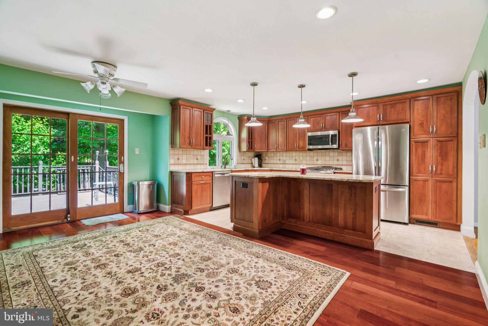 PINE VALLEY - Residential