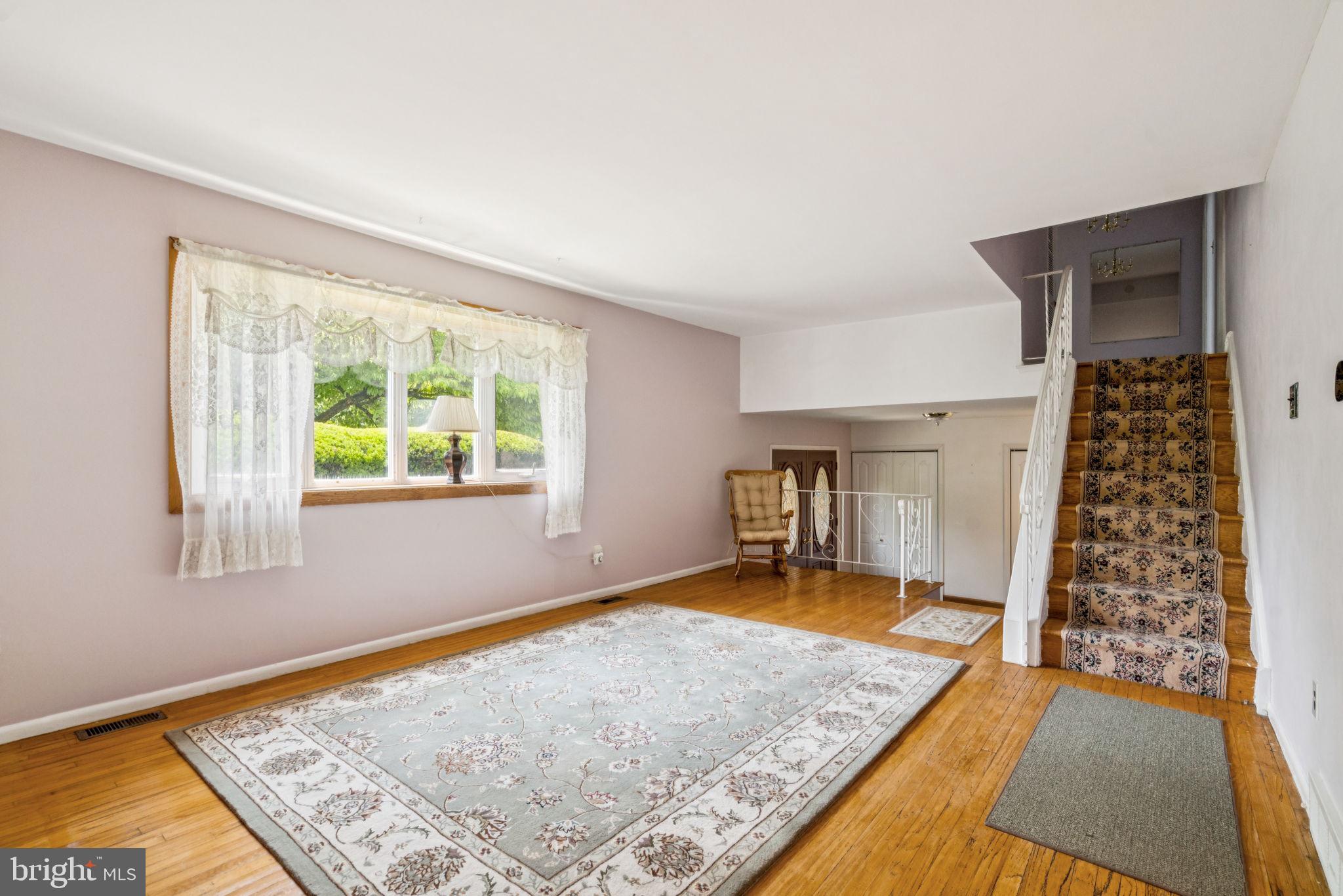 PINE VALLEY - Residential