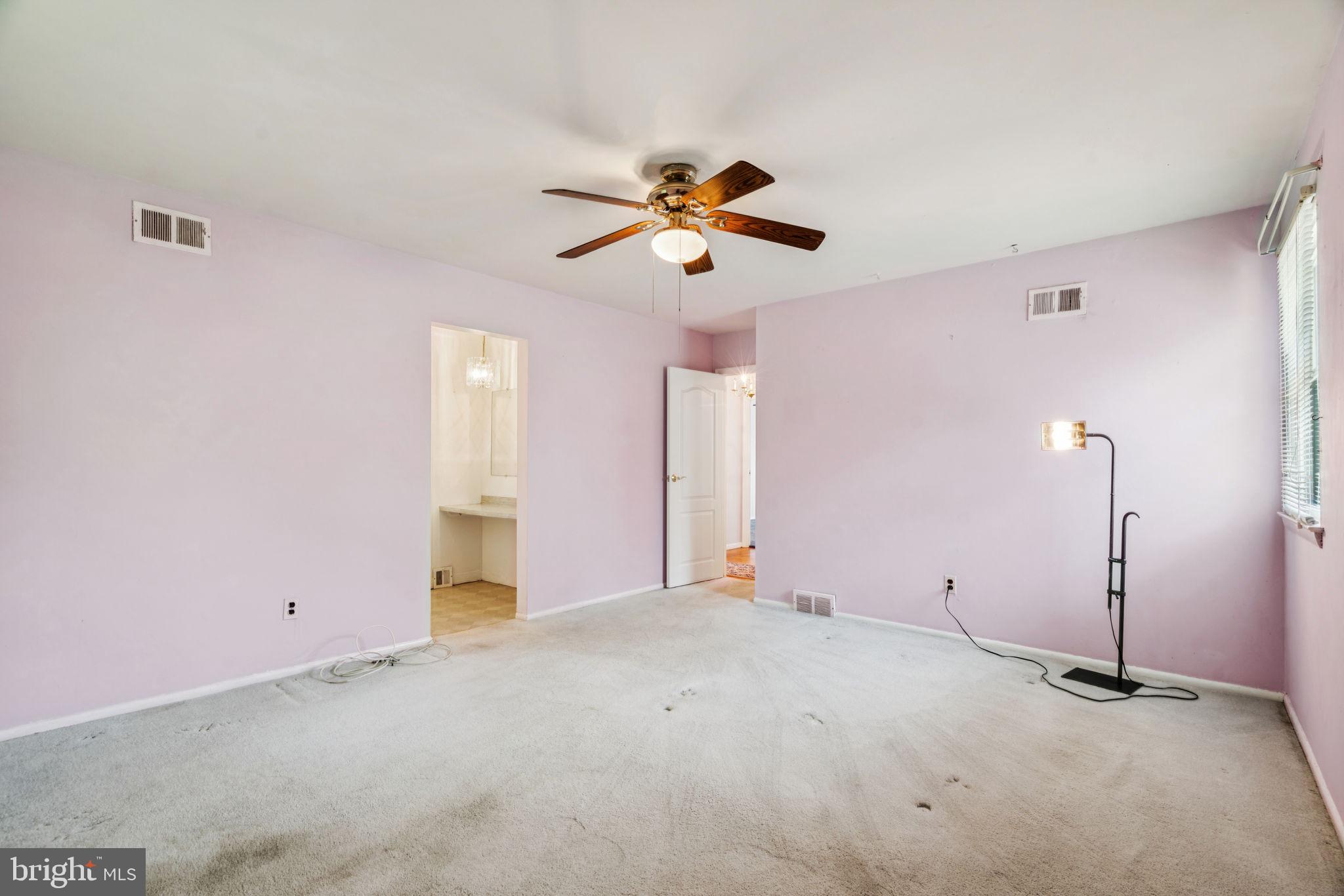 PINE VALLEY - Residential
