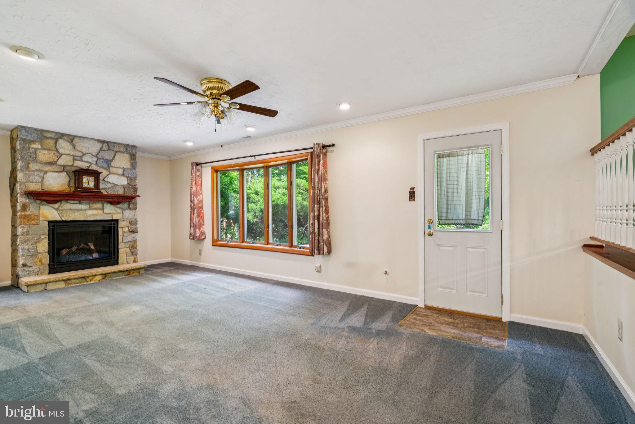 PINE VALLEY - Residential