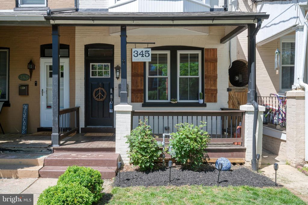 Photo of 345 E Ross Street, LANCASTER, PA 17602 (MLS # PALA2068920)