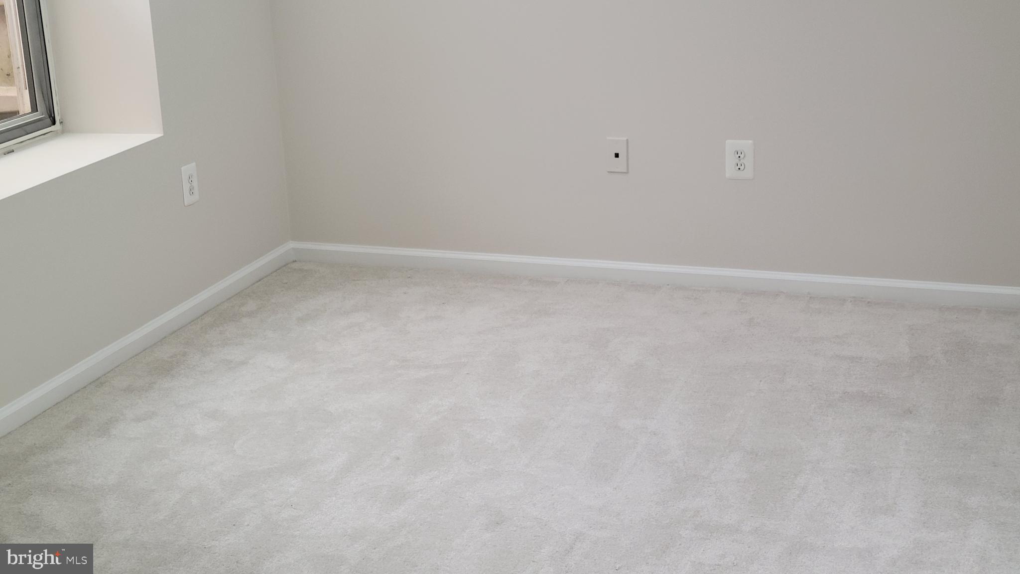 LAKE RIDGE - Residential Lease