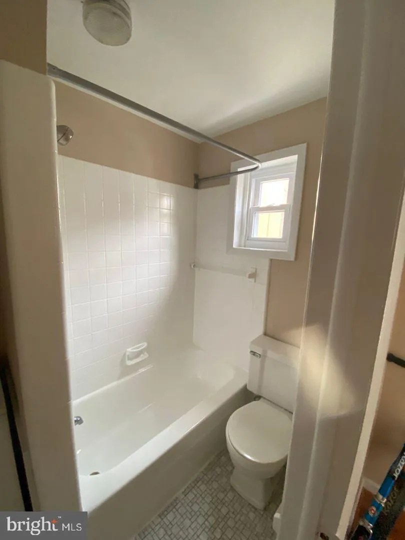 Philadelphia, Pennsylvania 19130, United States, ,1 BathroomBathrooms,Residential,Active,130881