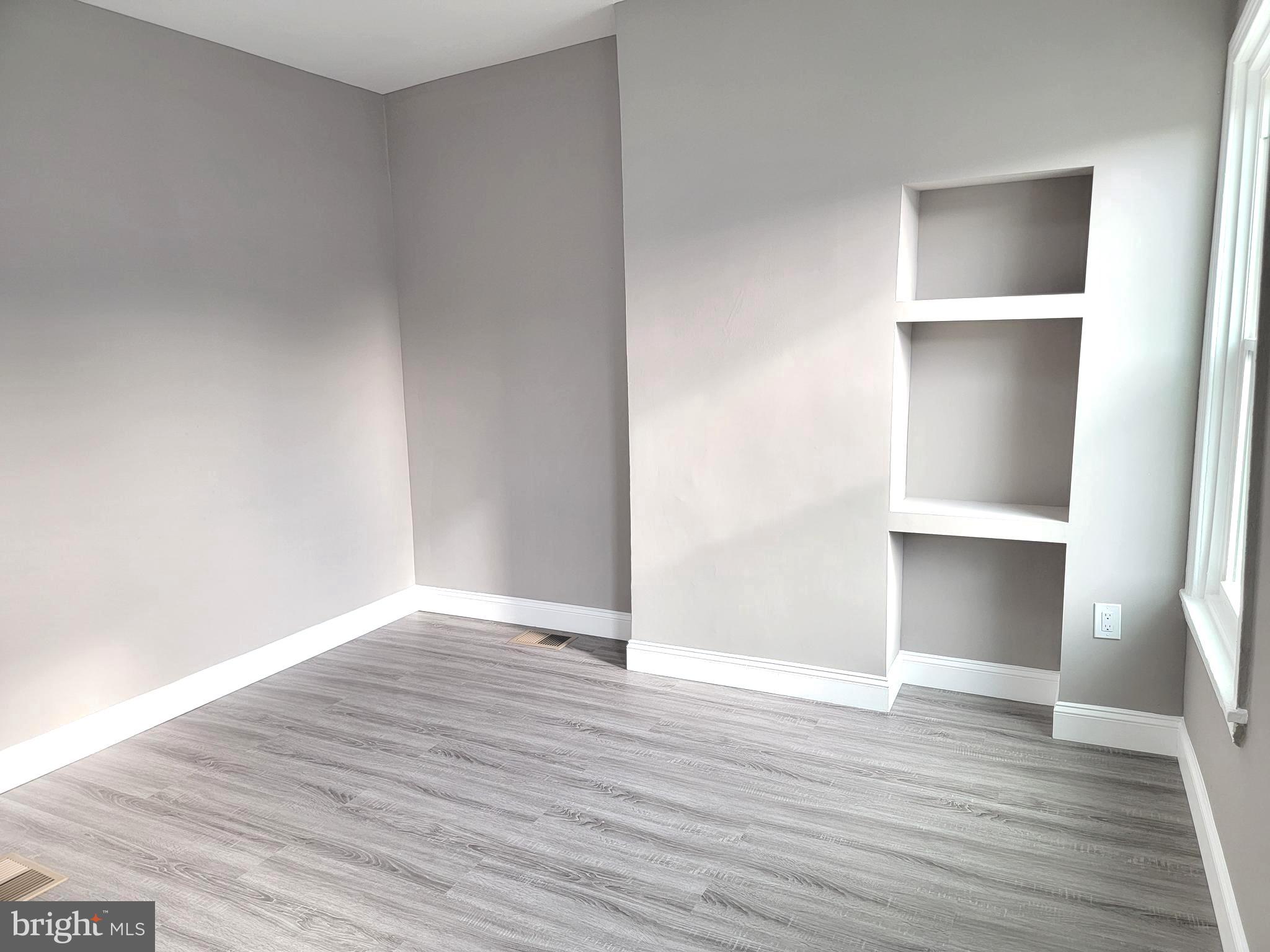 HARROWGATE - Residential