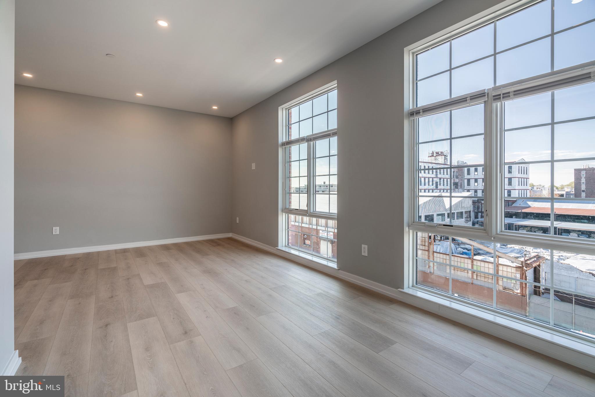 GRADUATE HOSPITAL - Residential Lease