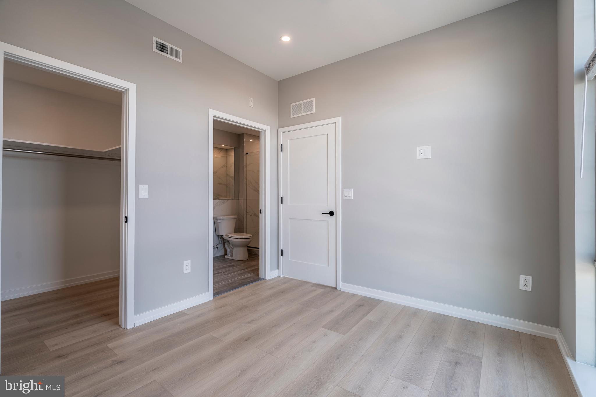 GRADUATE HOSPITAL - Residential Lease