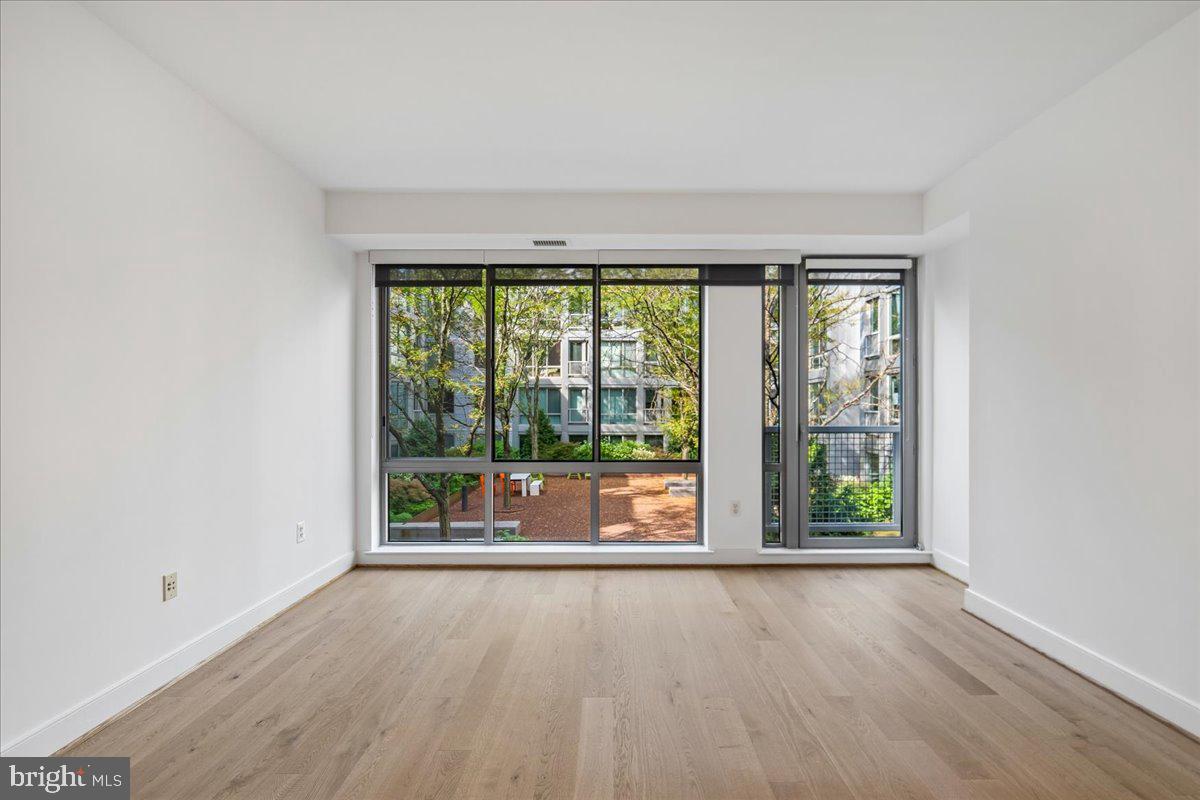 4101 ALBEMARLE STREET NW 428