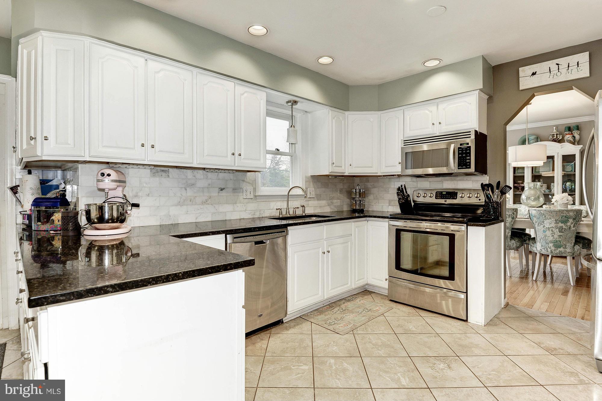 SUNNYBROOK - Residential