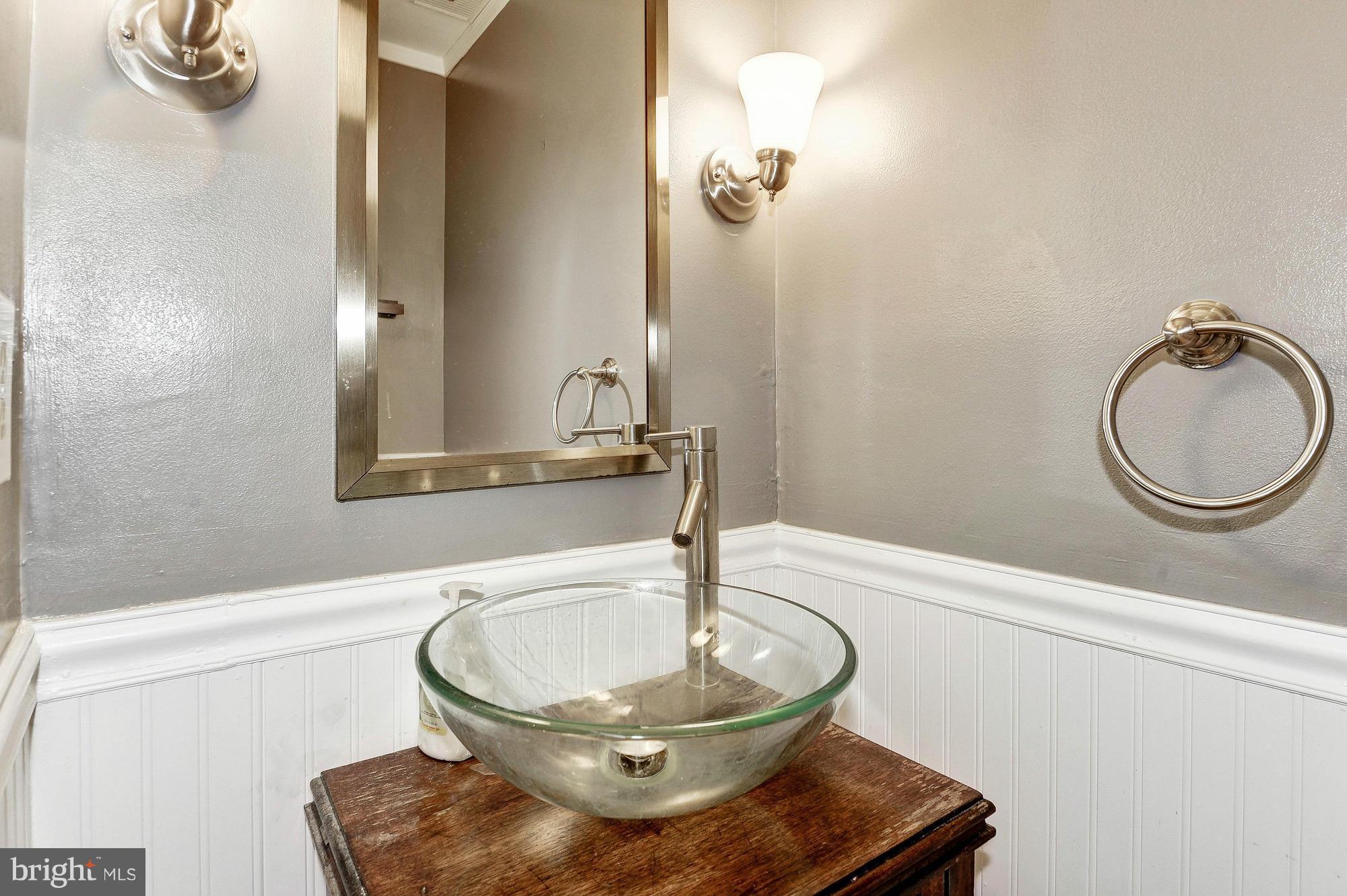 SUNNYBROOK - Residential