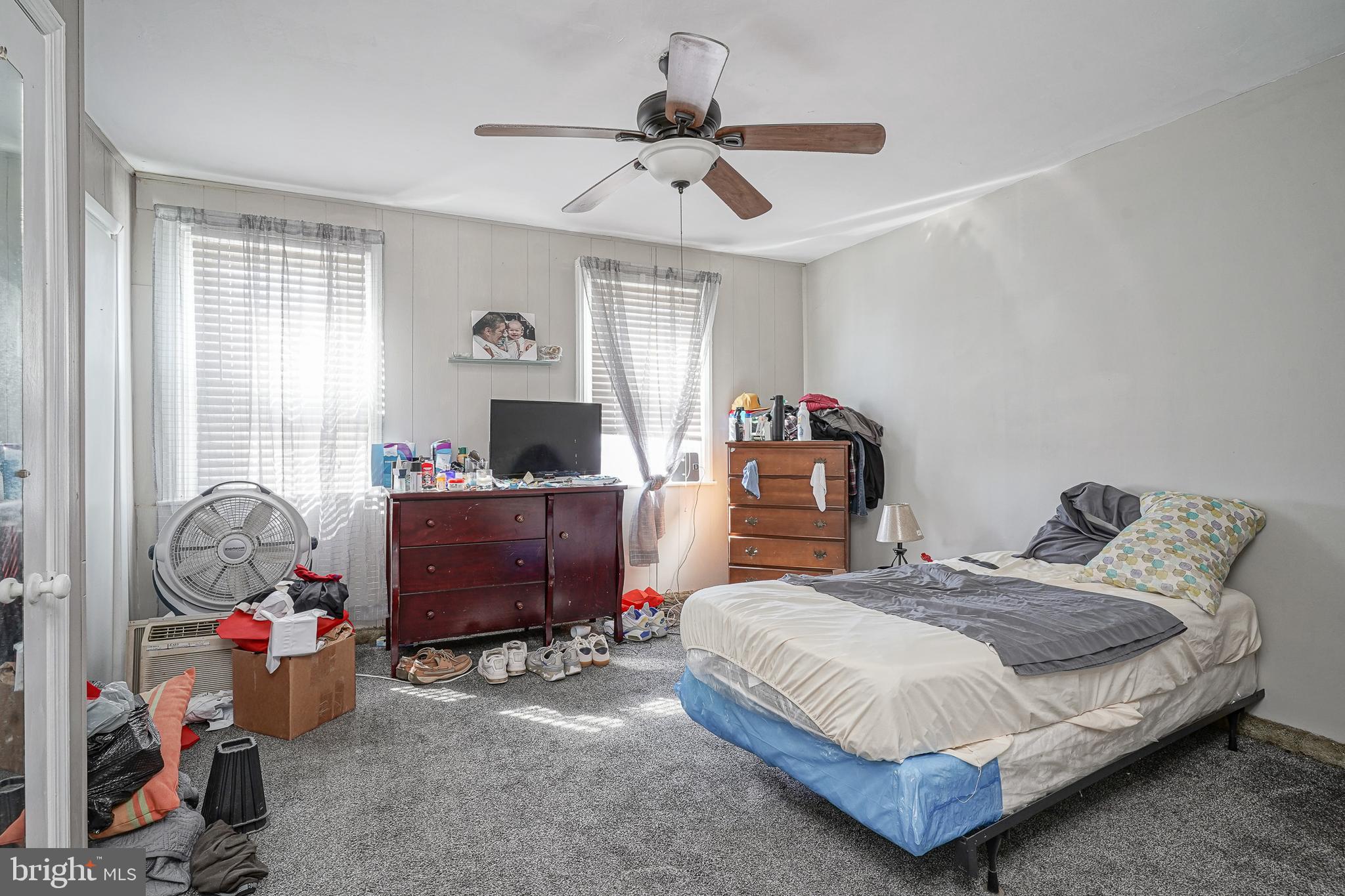 MAYFAIR (WEST) - Residential