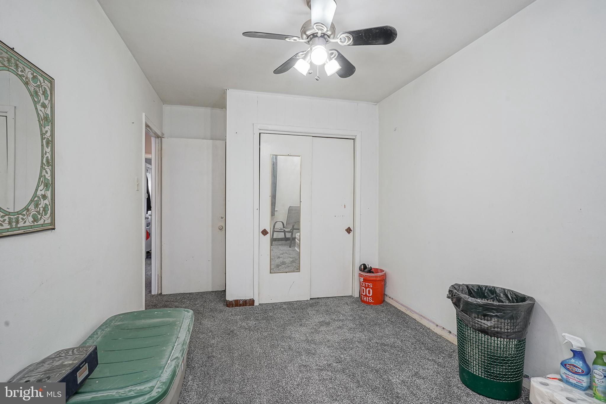 MAYFAIR (WEST) - Residential