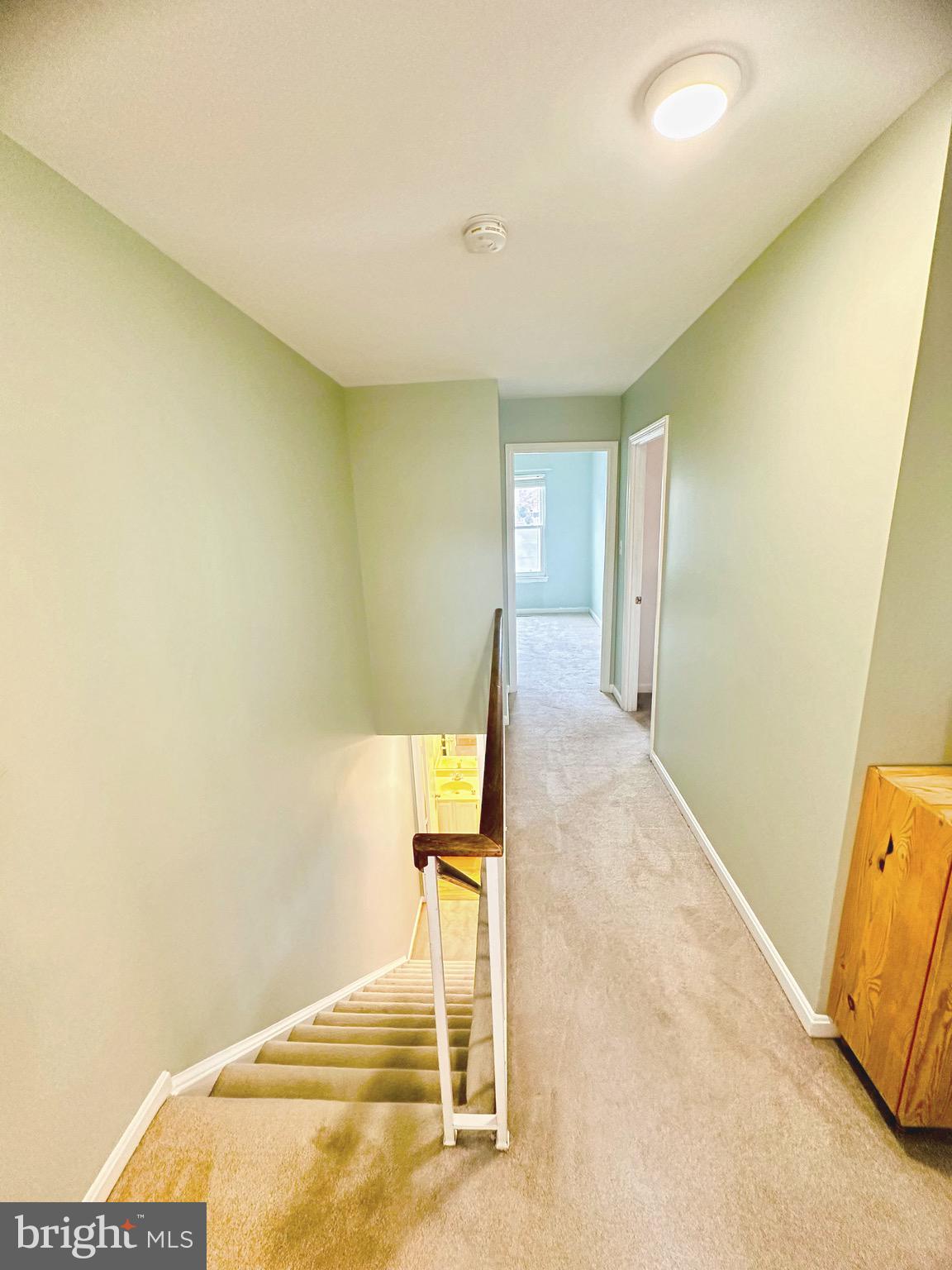 PRINCETON SQUARE - Residential Lease