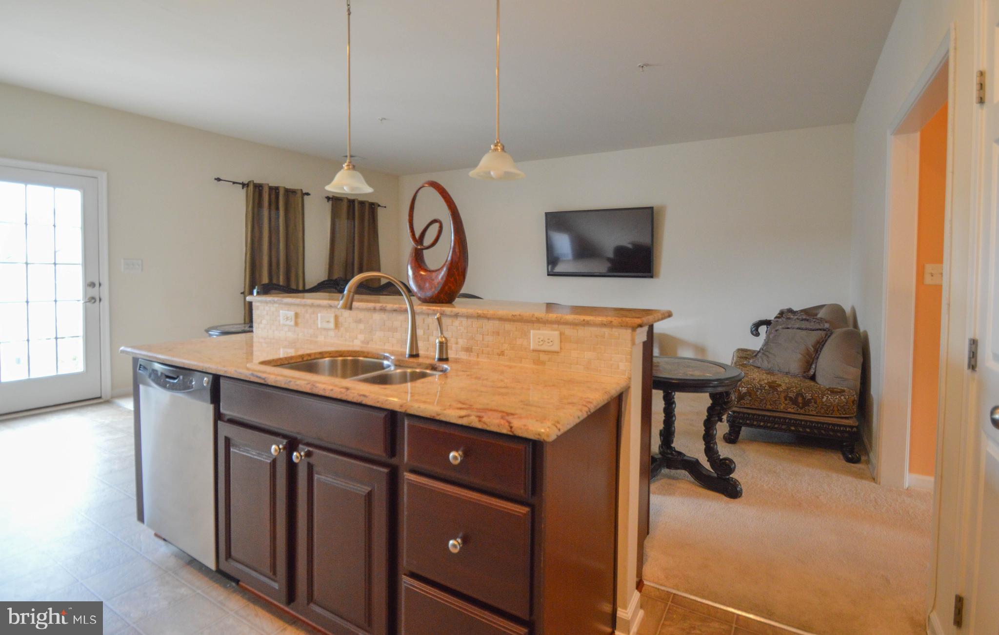 ESPLANADE RED RUN VILLA - Residential