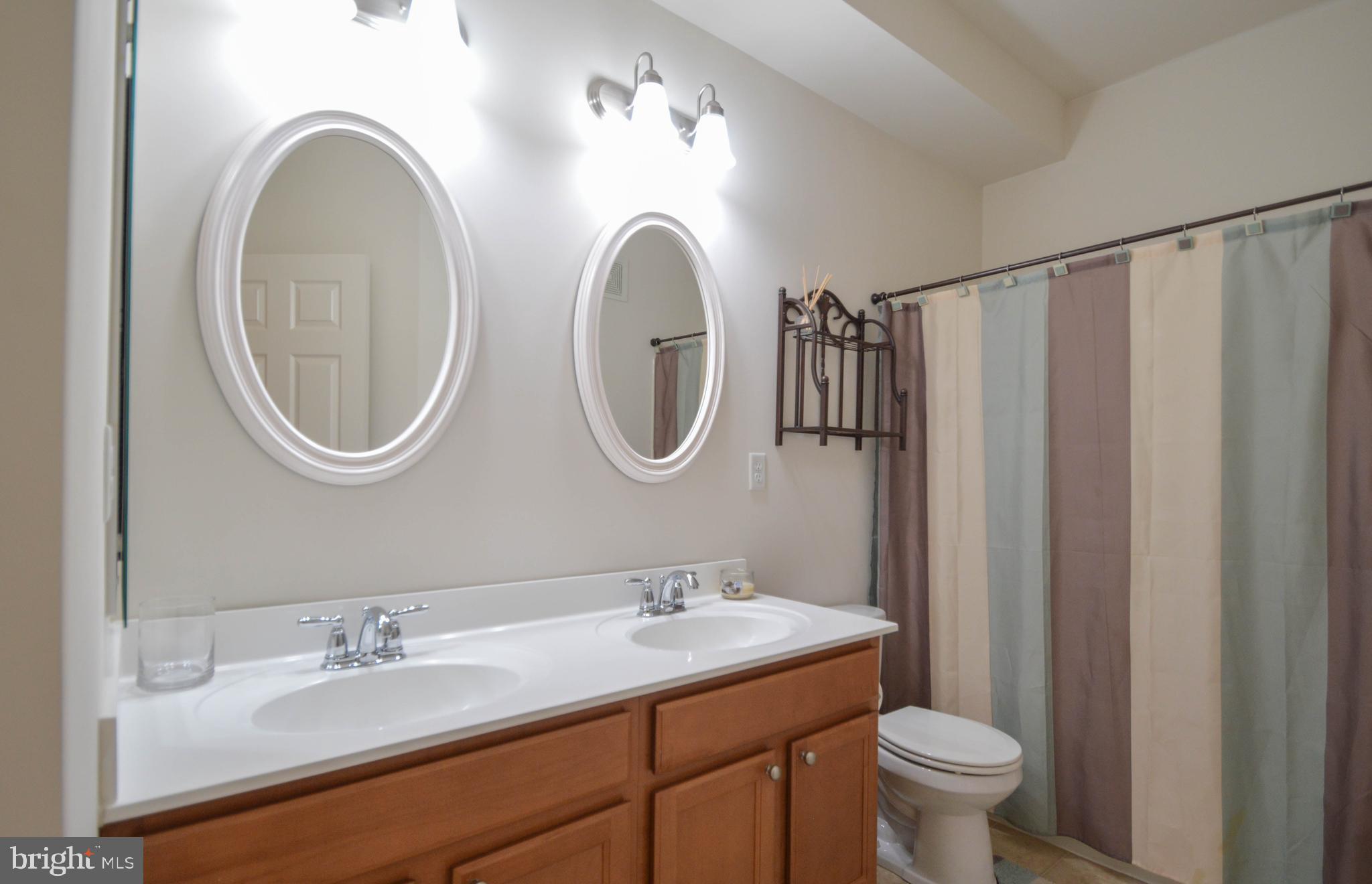 ESPLANADE RED RUN VILLA - Residential