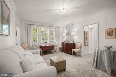 2655 41ST STREET NW 102 WASHINGTON DC 20007