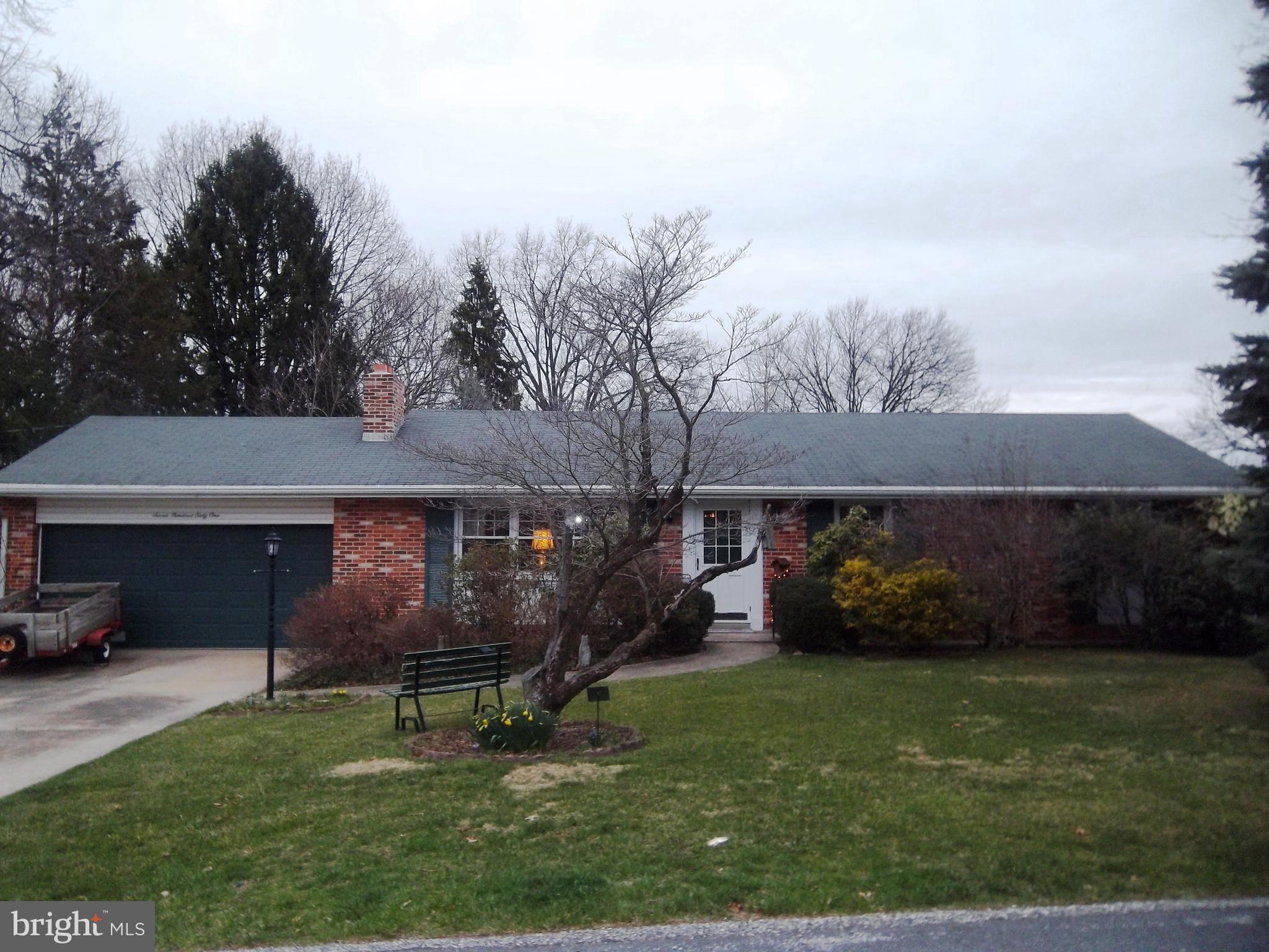 HILLCREST - Residential