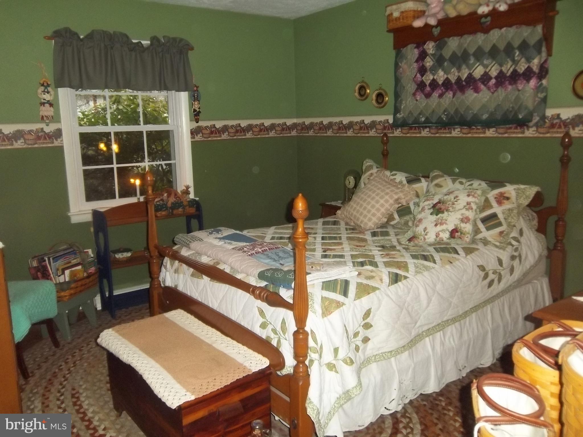 HILLCREST - Residential