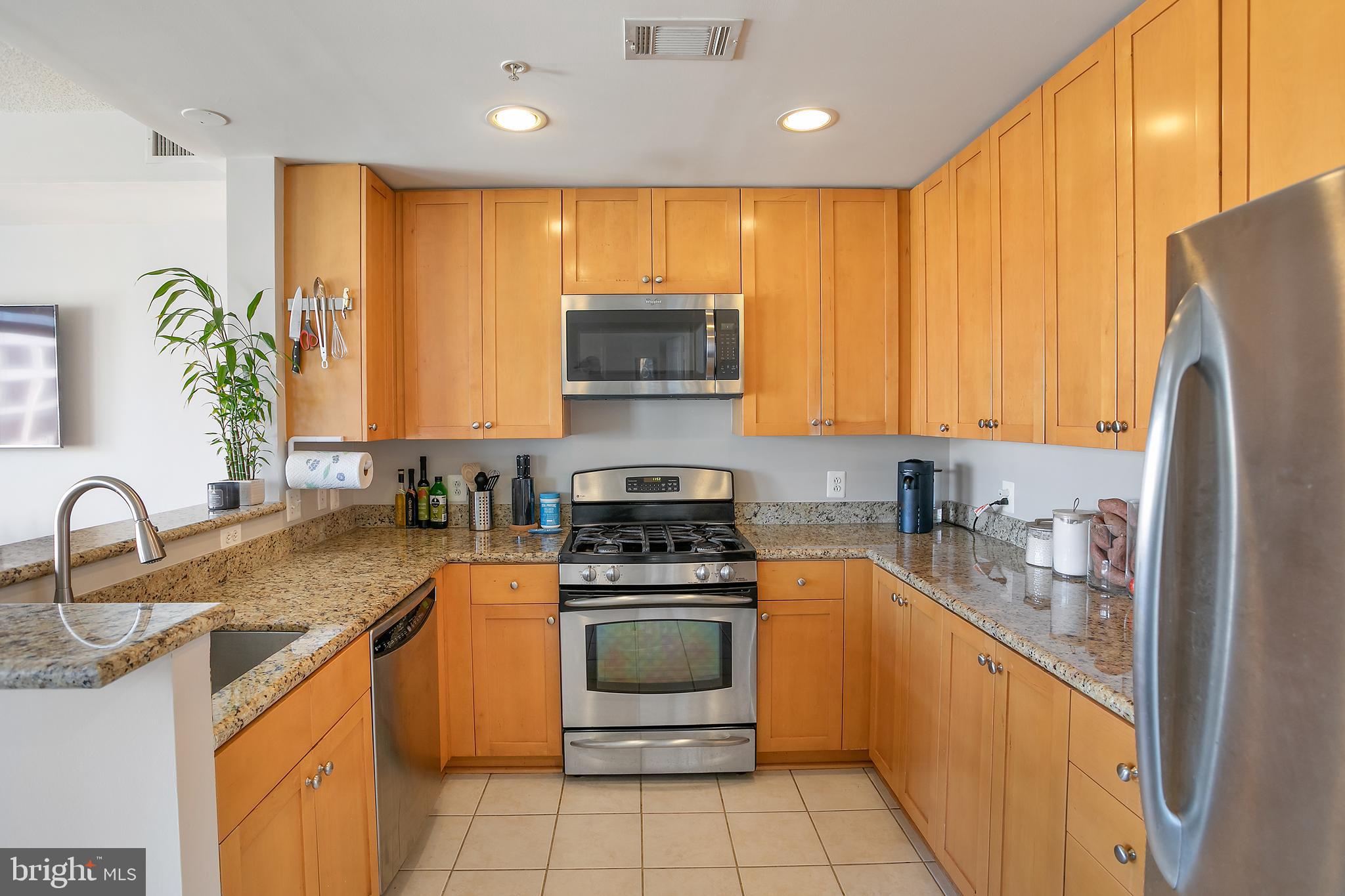 3650 S GLEBE ROAD 844