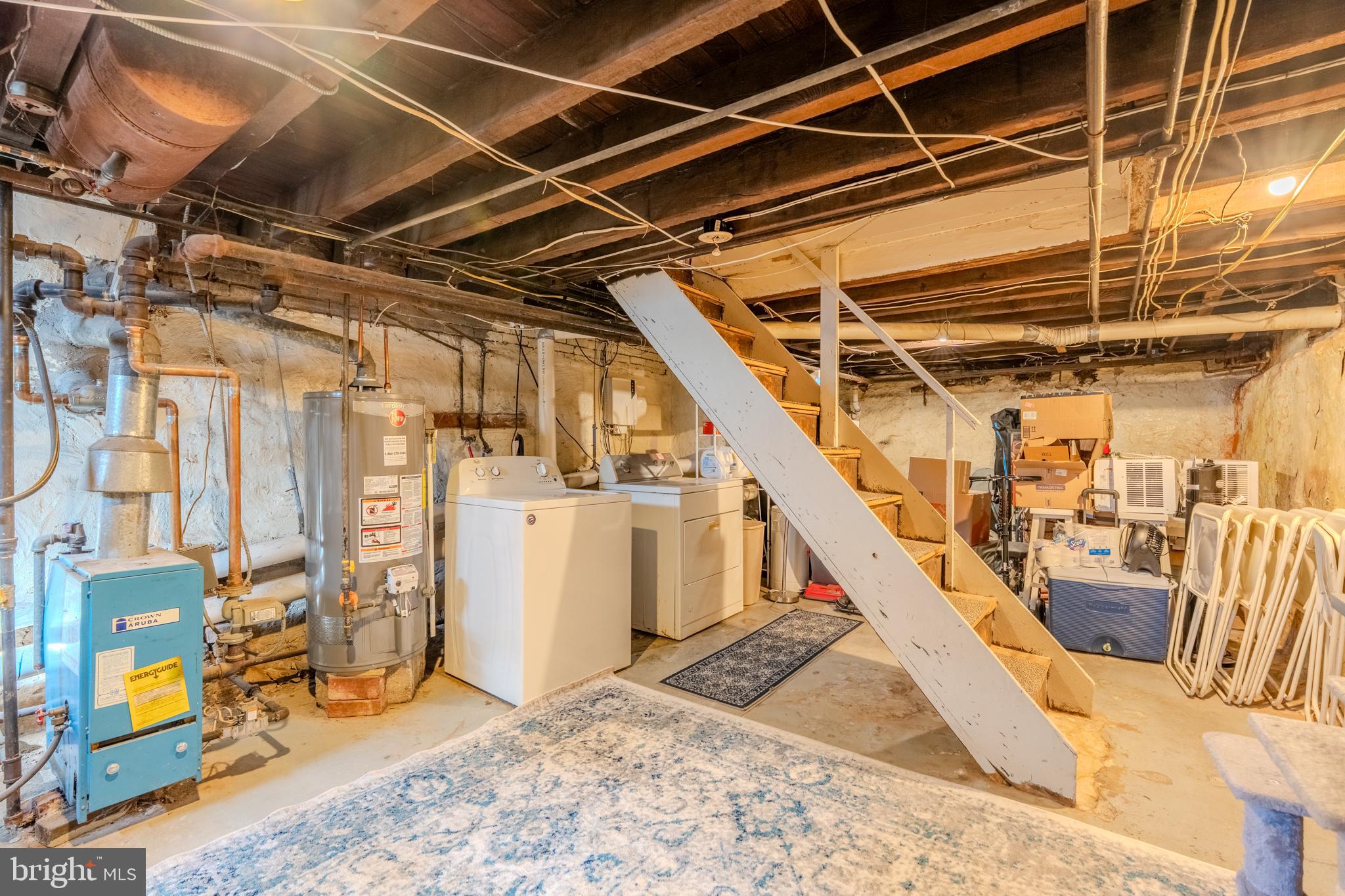 EAST FALLS - Residential