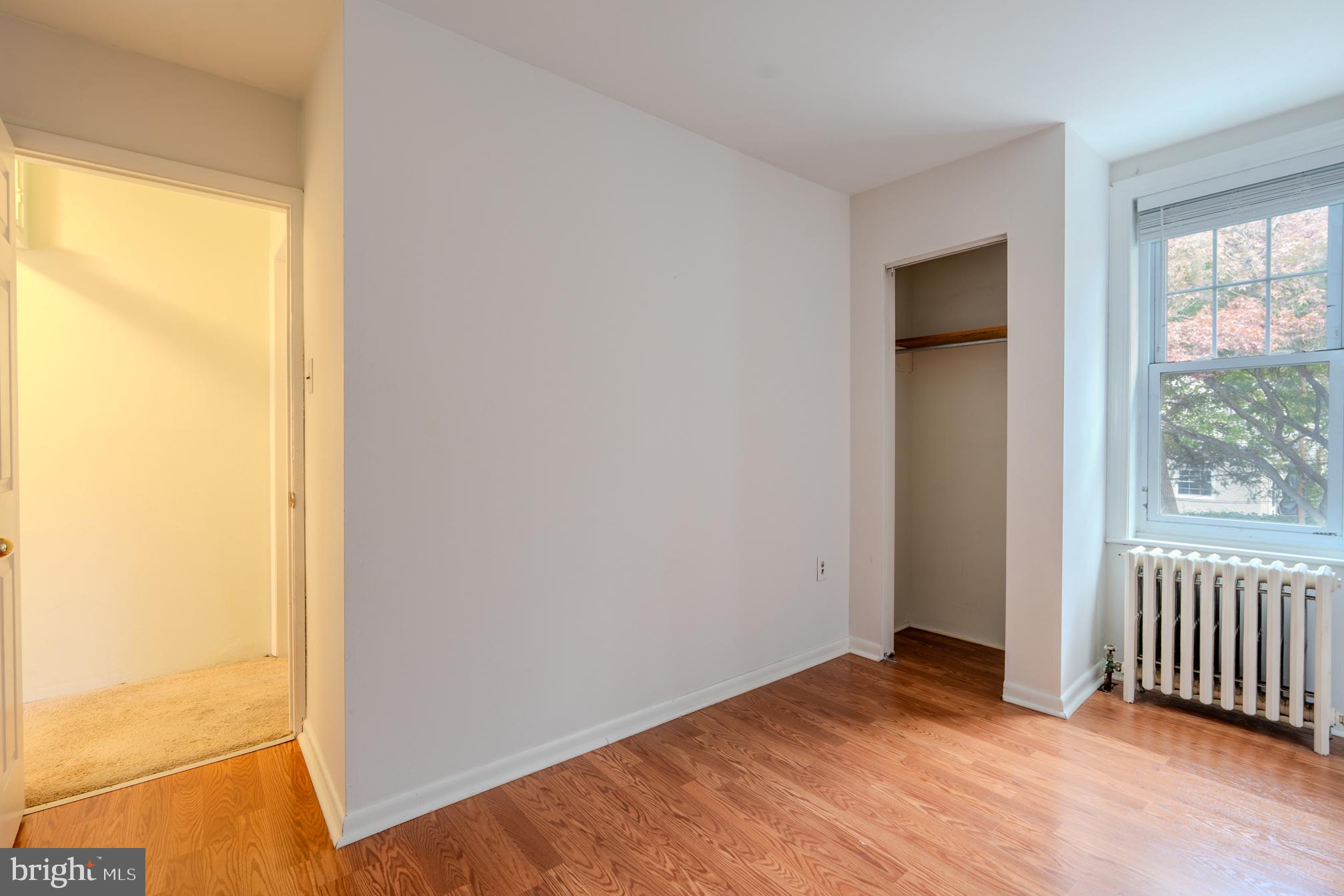 EAST FALLS - Residential