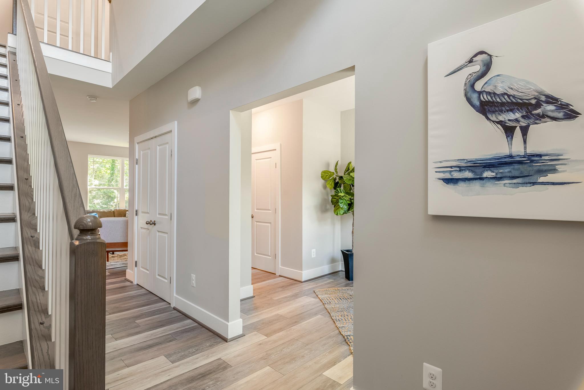 POWHATAN BEACH - Residential