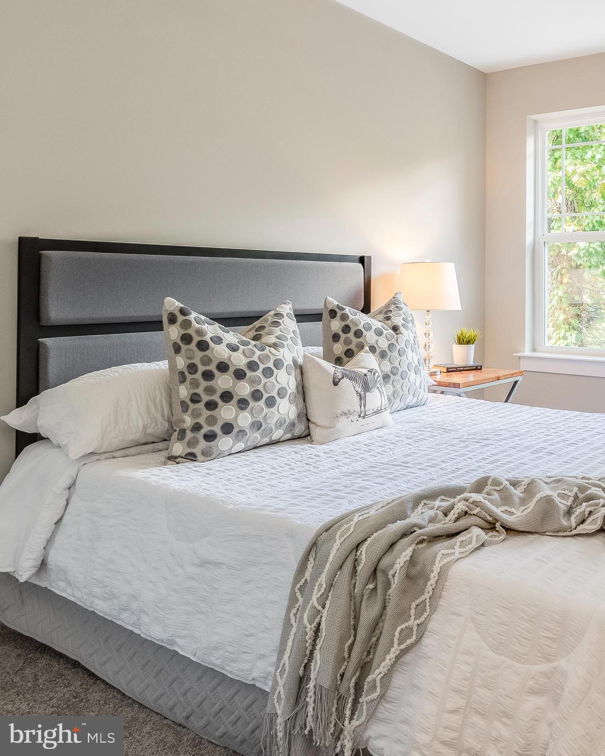 POWHATAN BEACH - Residential