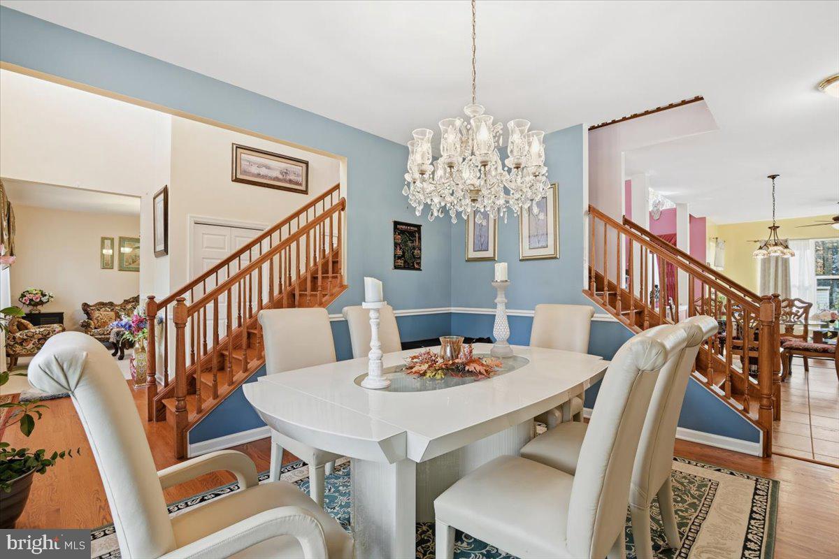 TWIN LAKE ESTATES - Residential