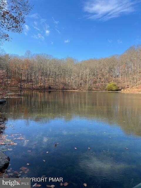 TWIN LAKE ESTATES - Residential