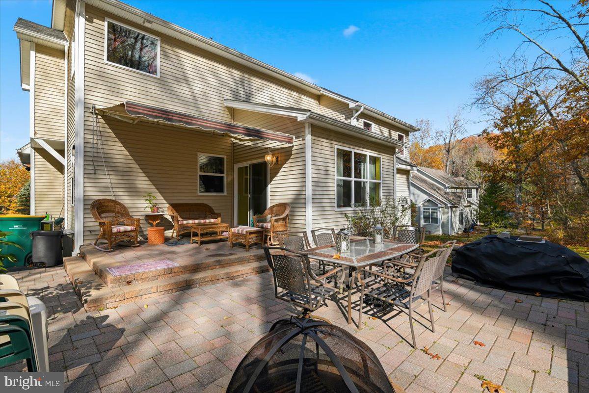 TWIN LAKE ESTATES - Residential