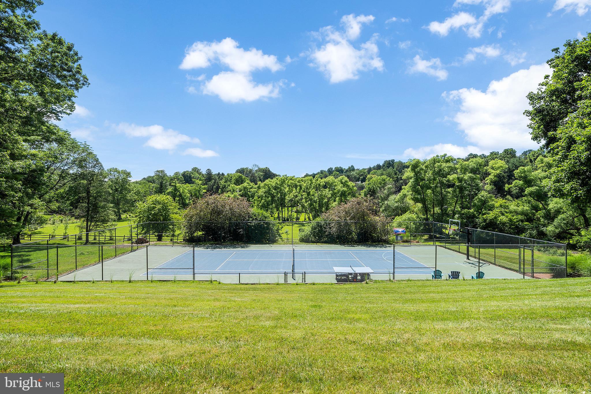 RADNOR HUNT - Residential