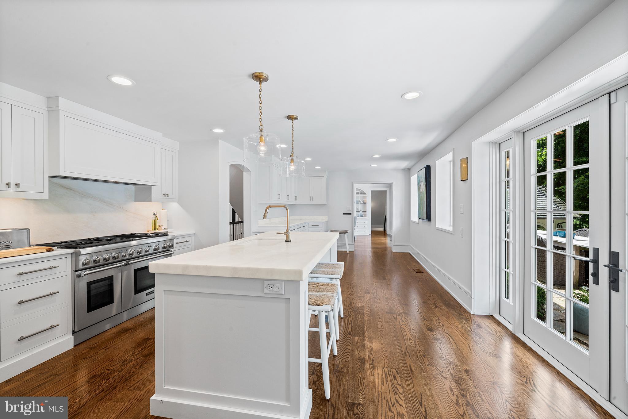 RADNOR HUNT - Residential