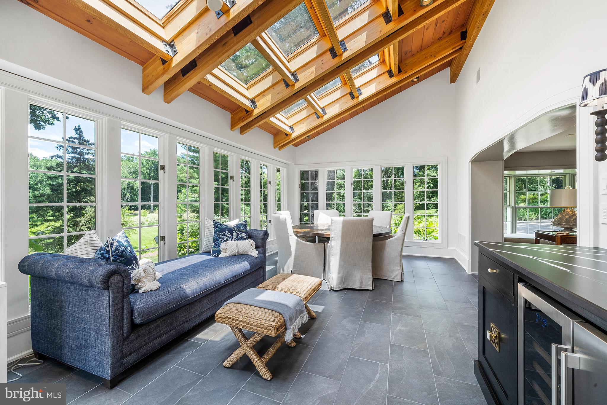 RADNOR HUNT - Residential