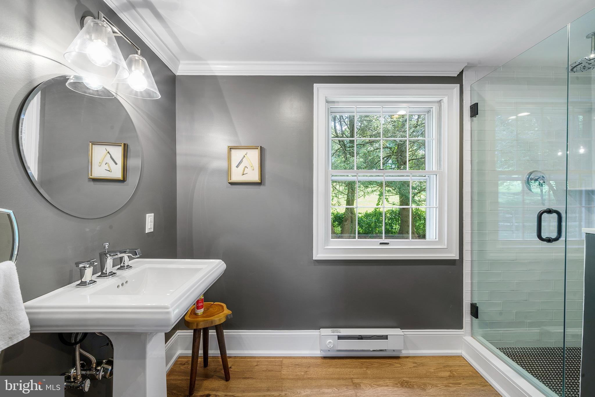 RADNOR HUNT - Residential